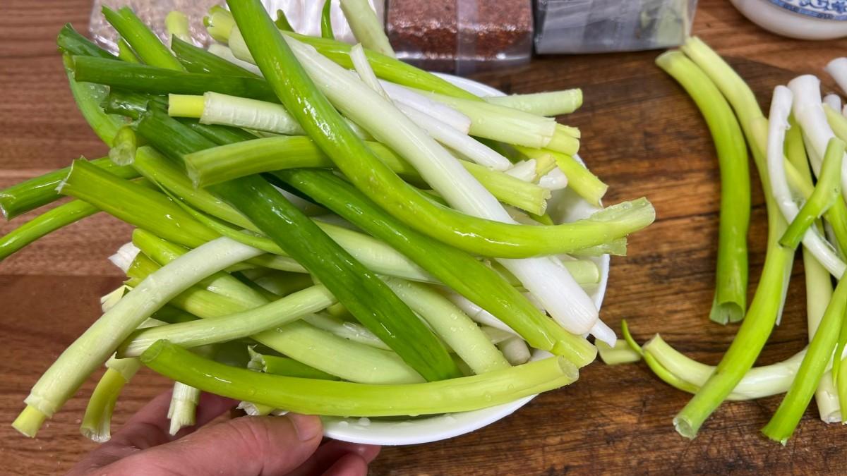 秋天晒干菜，茄子、豆角靠边站！这菜别放过！冬天炖肉煮汤特省事