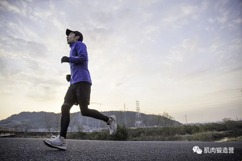 夏日跑步小常识，知道这几个知识点，减肥不再迷茫